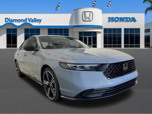 Urban Gray Pearl 2026 Honda Accord SE