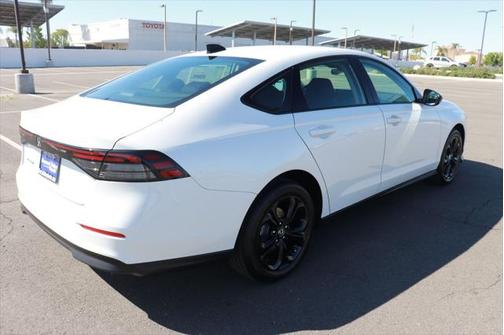 2025 Honda Accord Sport SE 1.5T
