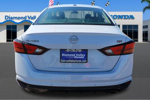 2023 Nissan Altima SR FWD