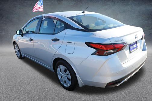 2023 Nissan Versa 1.6 S