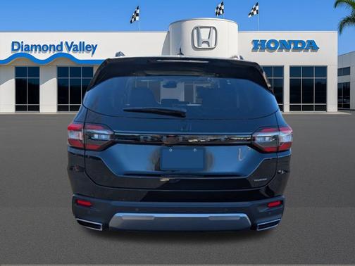 2026 Honda Pilot Touring 8-Passenger