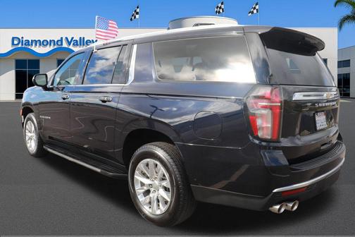 2023 Chevrolet Suburban Premier