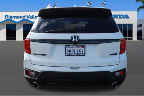 Platinum White Pearl 2024 Honda Passport AWD EX-L