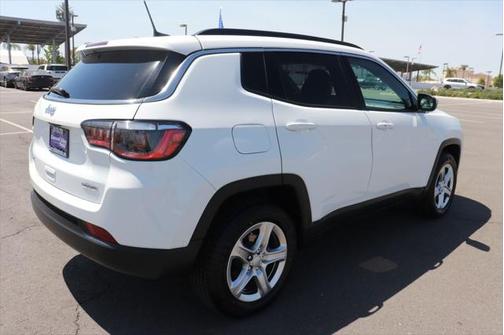 2023 Jeep Compass Latitude