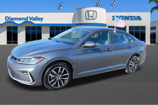 2025 Volkswagen Jetta 1.5T SE