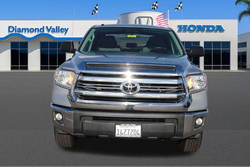 2017 Toyota Tundra SR5