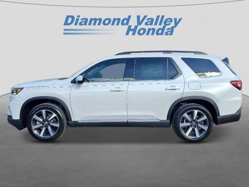 2025 Honda Pilot Touring 8-Passenger