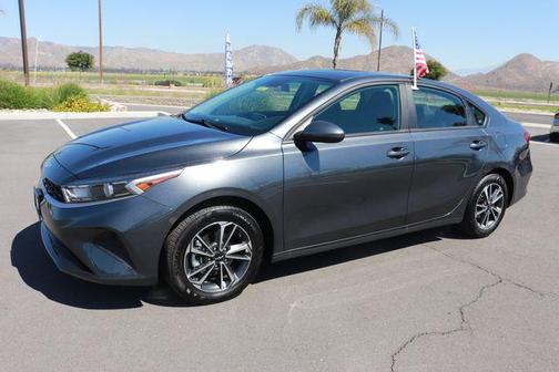 2024 Kia Forte LXS