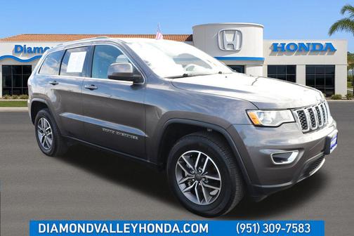 2020 Jeep Grand Cherokee Laredo
