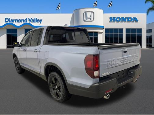 2025 Honda Ridgeline Black