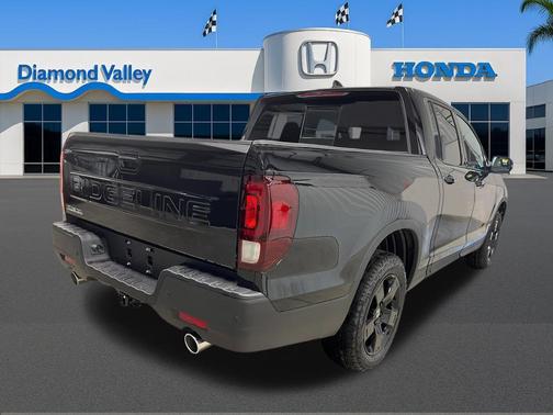 Crystal Black Pearl 2026 Honda Ridgeline Black