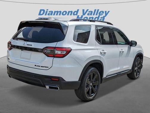 2025 Honda Pilot Black Edition