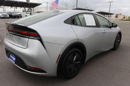 2024 Toyota Prius LE