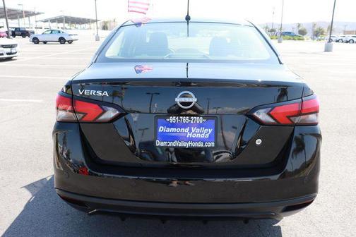 2024 Nissan Versa 1.6 S