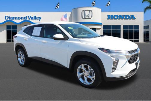 2024 Chevrolet Trax LS