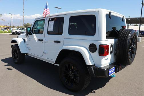 2024 Jeep Wrangler 4xe Sahara