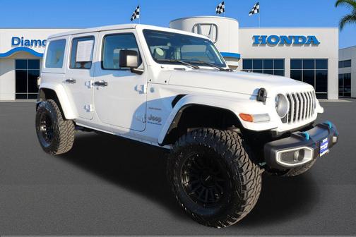 2024 Jeep Wrangler 4xe Sahara