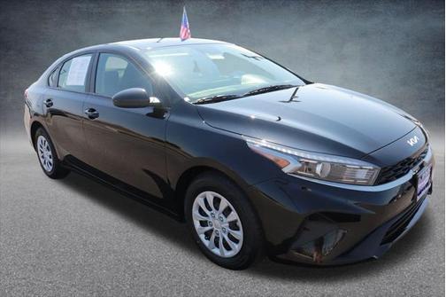 2024 Kia Forte LX