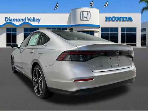 Solar Silver Metallic 2026 Honda Accord SE