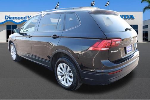 Deep Black 2020 Volkswagen Tiguan 2.0T S