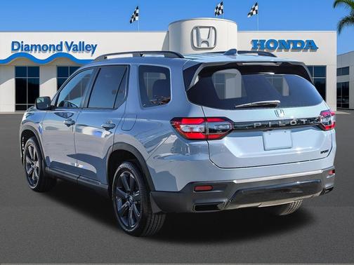 Sonic Gray Pearl 2026 Honda Pilot Sport