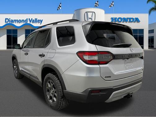 2025 Honda Pilot TrailSport