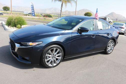 2024 Mazda Mazda3 FWD w/Preferred Package