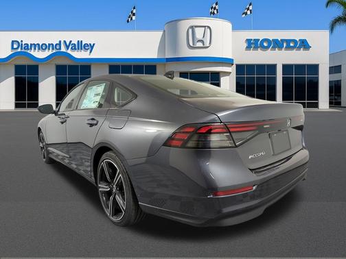 Meteorite Gray Metallic 2026 Honda Accord SE