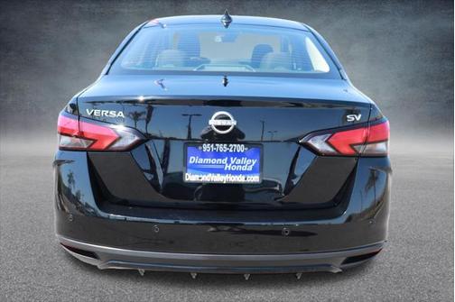 2023 Nissan Versa 1.6 SV