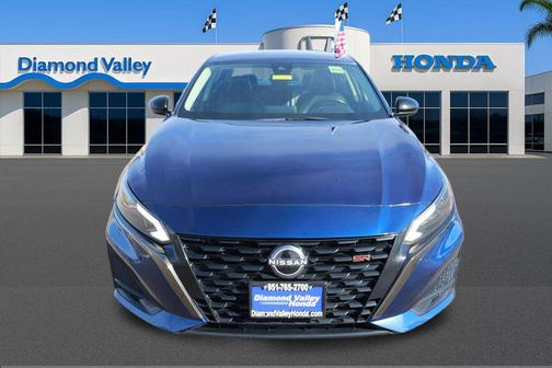 2023 Nissan Altima SR FWD