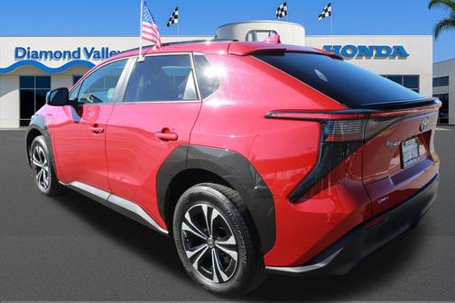 2024 Toyota bZ4X XLE