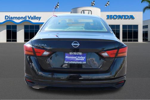 2023 Nissan Altima S FWD