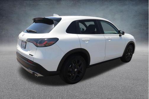 2024 Honda HR-V 2WD Sport