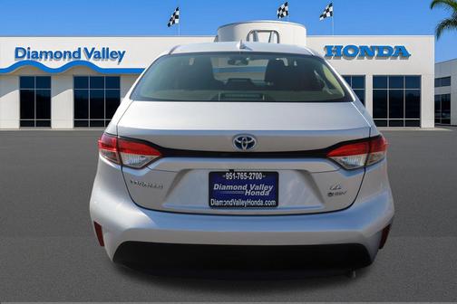 2025 Toyota Corolla Hybrid LE