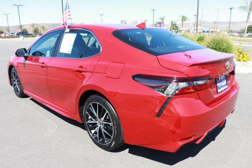 2023 Toyota Camry SE