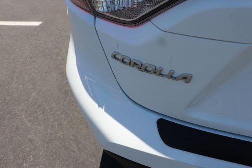 Ice 2024 Toyota Corolla LE