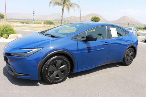2024 Toyota Prius LE