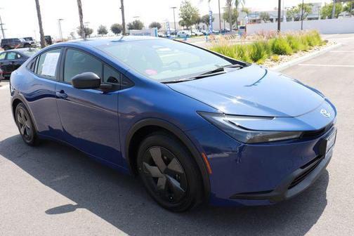 2024 Toyota Prius LE