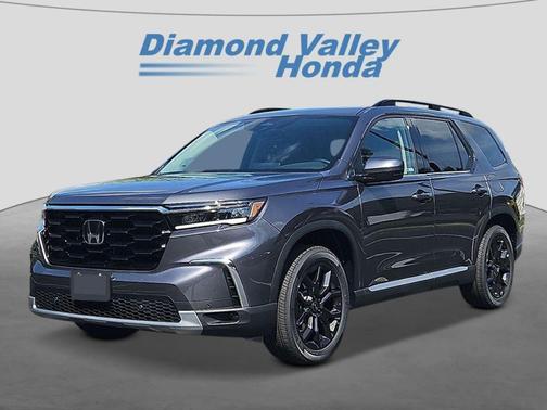 2025 Honda Pilot Touring 8-Passenger