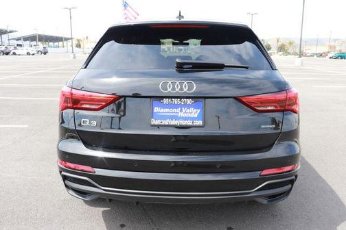 2024 Audi Q3 Premium 45 TFSI S line quattro Tiptronic
