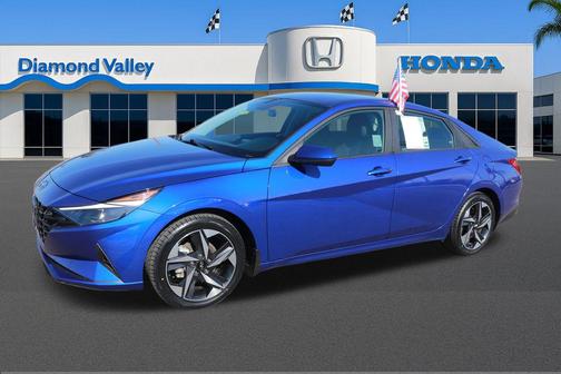 2023 Hyundai ELANTRA SEL