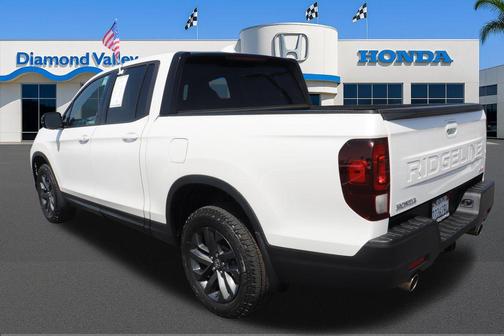 Platinum White Pearl 2024 Honda Ridgeline Sport
