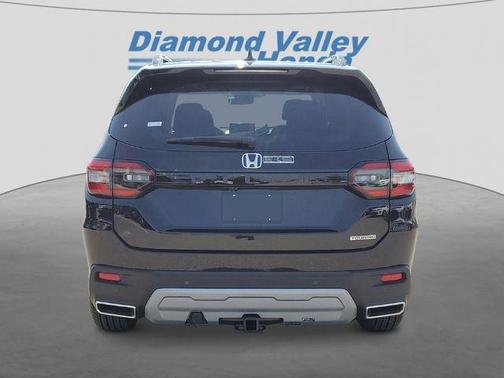 2025 Honda Pilot Touring 8-Passenger