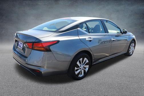 2024 Nissan Altima S FWD