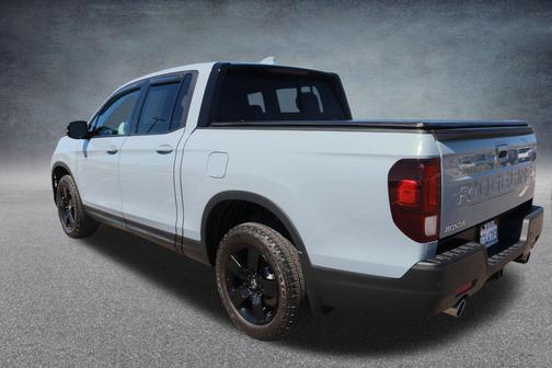 2024 Honda Ridgeline Black