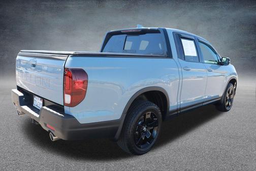 2024 Honda Ridgeline Black