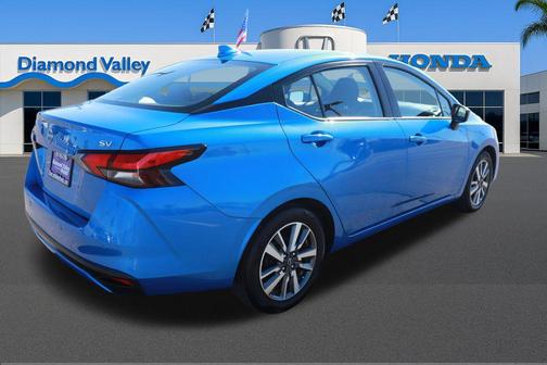 2023 Nissan Versa 1.6 SV