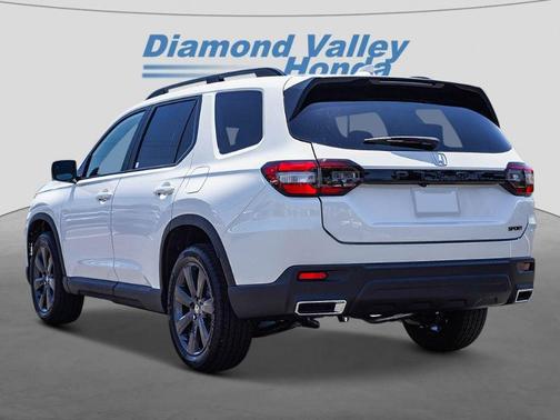 2025 Honda Pilot Sport