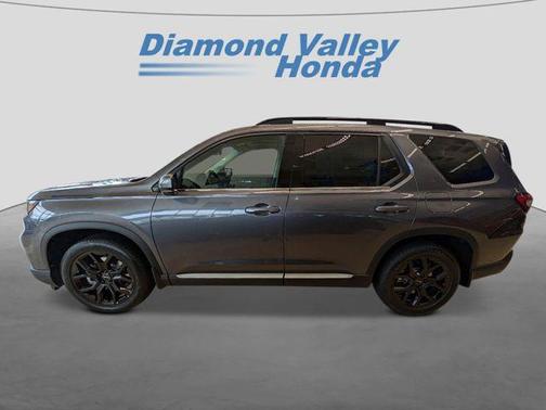 2025 Honda Pilot Touring 8-Passenger