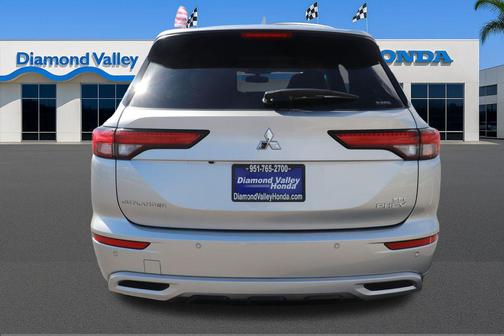 2024 Mitsubishi Outlander PHEV SEL